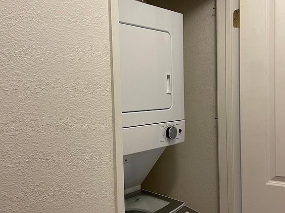 Stackable Washer and Dryer