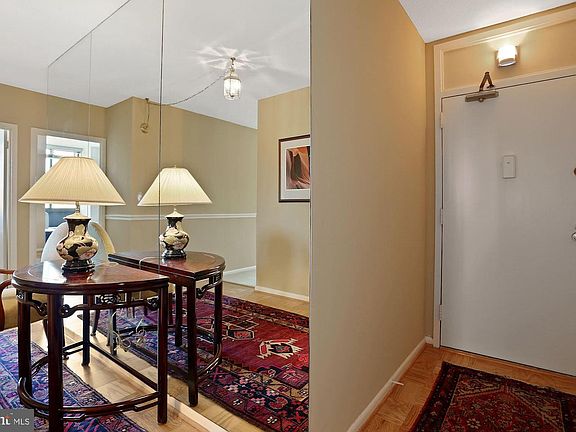 5th image of 4242 E West Hwy APT 715