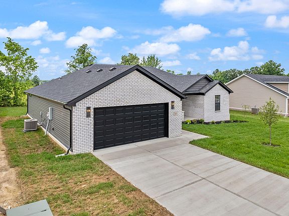 3rd image of 543 Chickasaw Dr