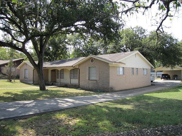 2nd image of 334-336 Craddock Ave
