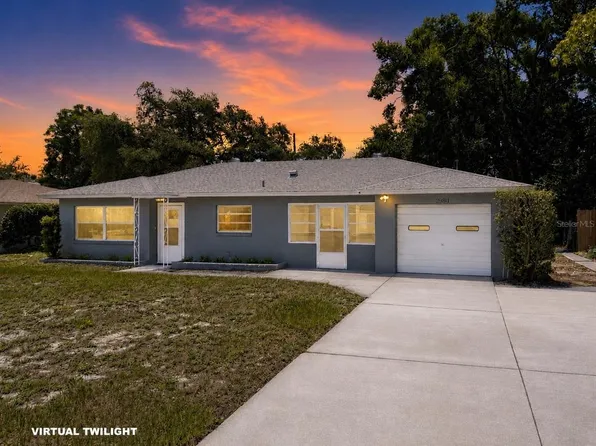 2980 Westland Rd, Mount Dora, FL 32757