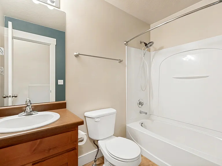 10634 S Topview Rd — Photo 18