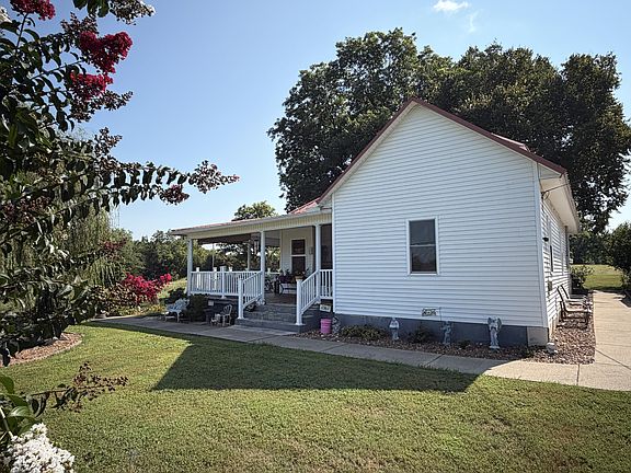 5th image of 209 Old Flat Creek Rd