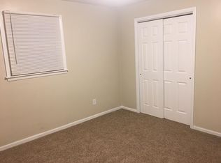 694 Robinson Rd APT 4, Campbell, OH 44405