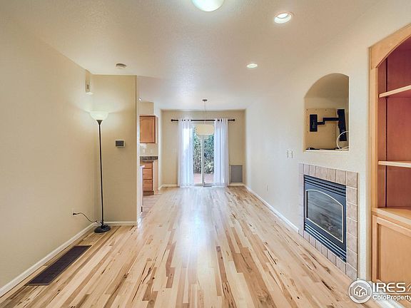 5th image of 9588 E Iowa Cir