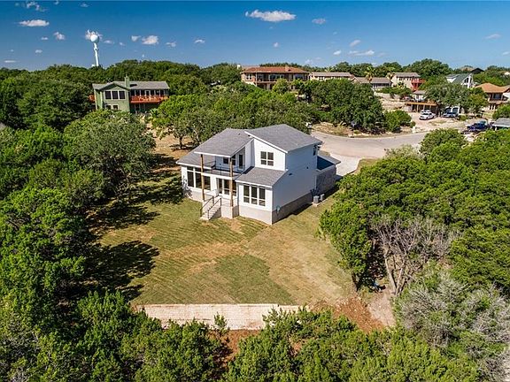 4th image of 18519 Staghorn Dr