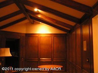 4th image of 3718 Farwell Dr