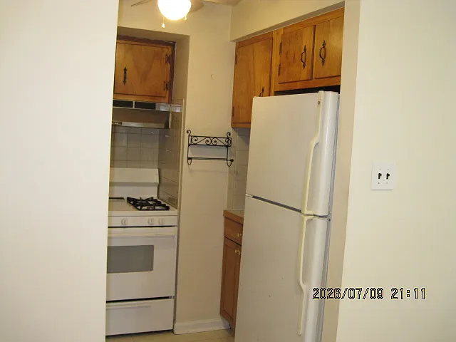 801 Anderson Ave #1 — Photo 12