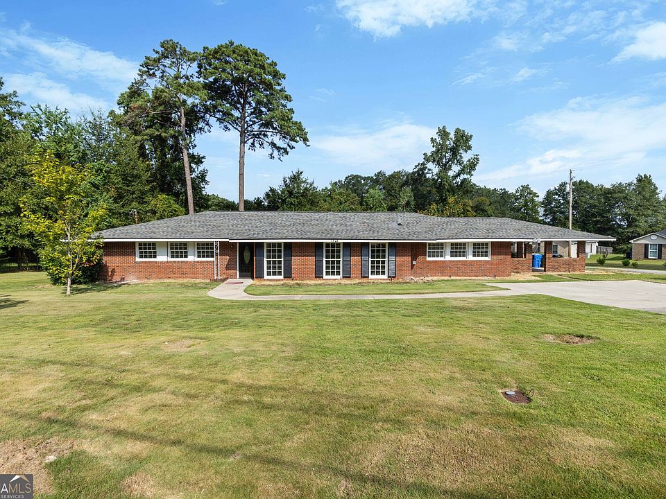 1st image of 1841 Celeste Dr