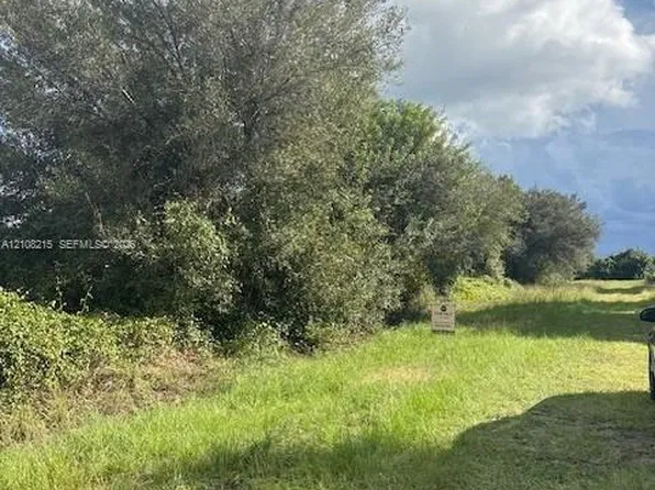 815 N Olivo St, Clewiston, FL 33440