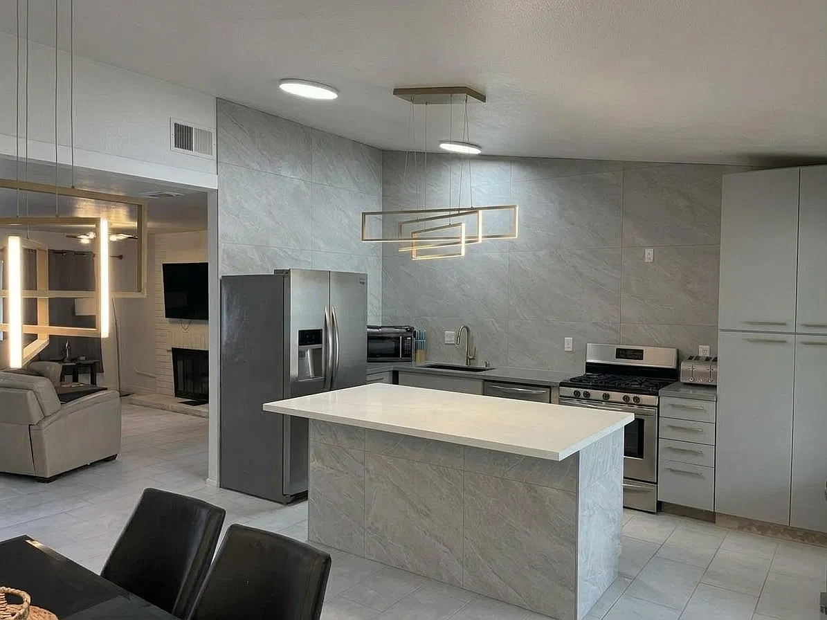 4 bed, 1418 sqft, $2,800 — Photo 3