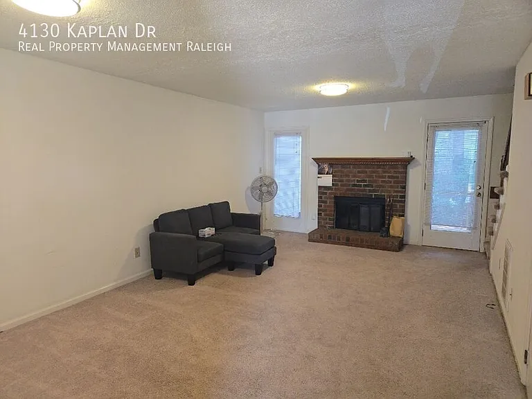 4130 Kaplan Dr — Photo 5