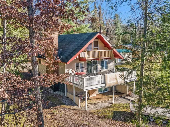 2710 S Whitney Beach Rd, Beaverton, MI 48612