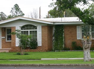 900 NW 8th Pl, Andrews, TX 79714