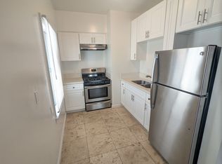 5337 Monroe St #3, Los Angeles, CA 90038