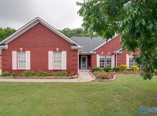 113 Rustic Cedar Ln, Madison, AL 35757
