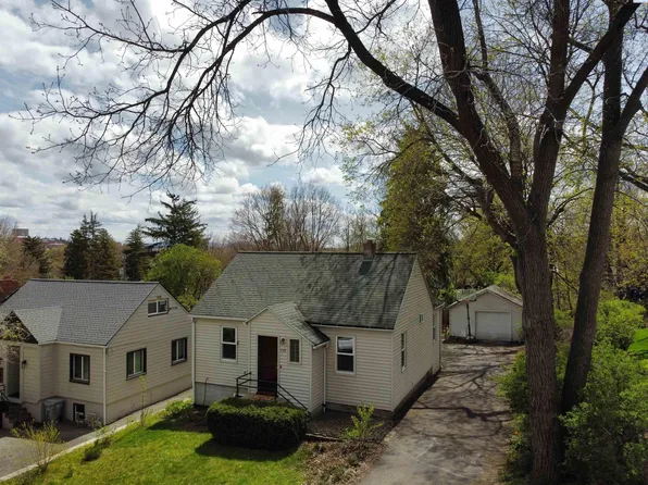 435 NW Webb St, Pullman, WA 99163
