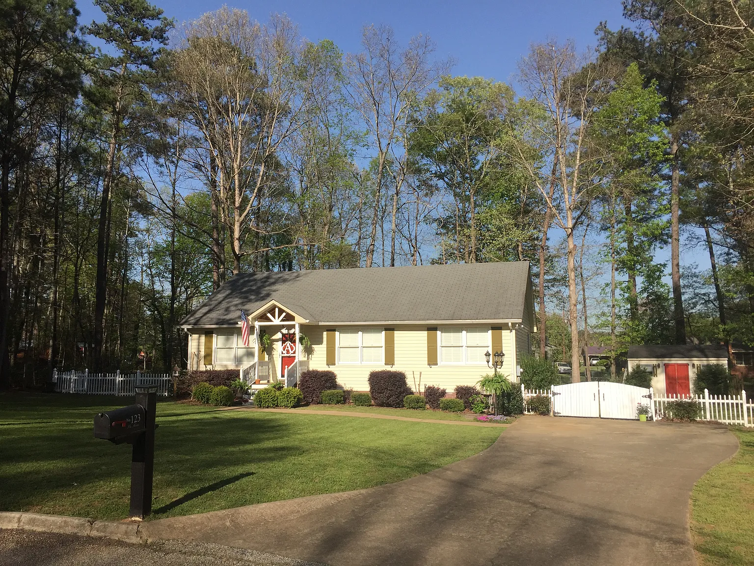 123 Ison Woods Ct photo 1