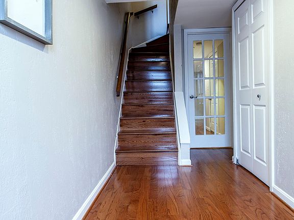 3rd image of 3411 Orange Grove Ct