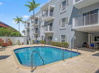 7000 SW 80th St APT 210, Miami, FL 33143
