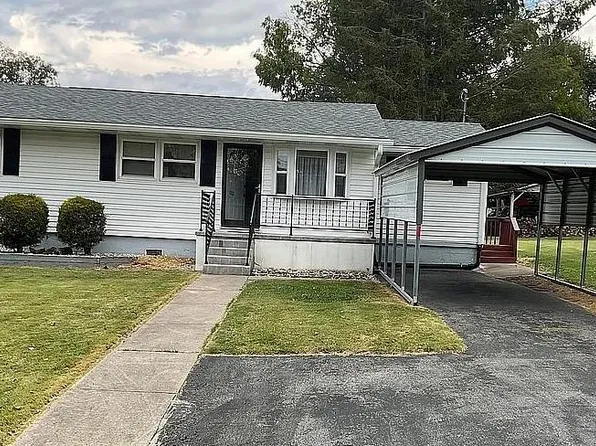 110 Dixon Ave, Beckley, WV 25801