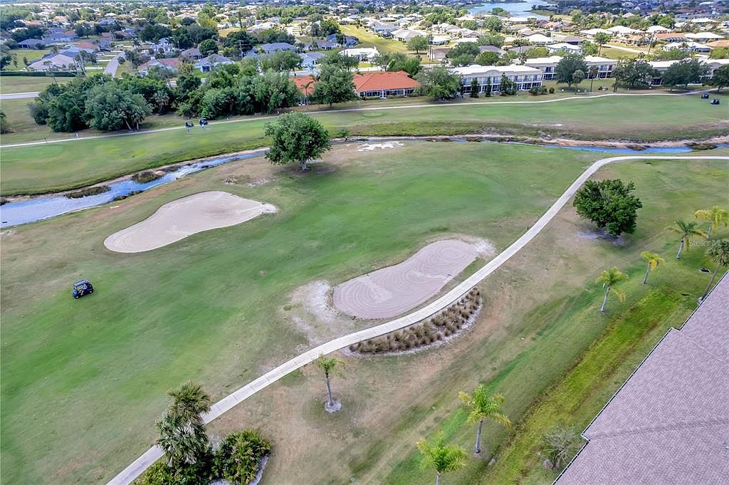 1235 Saxony Cir UNIT 5202