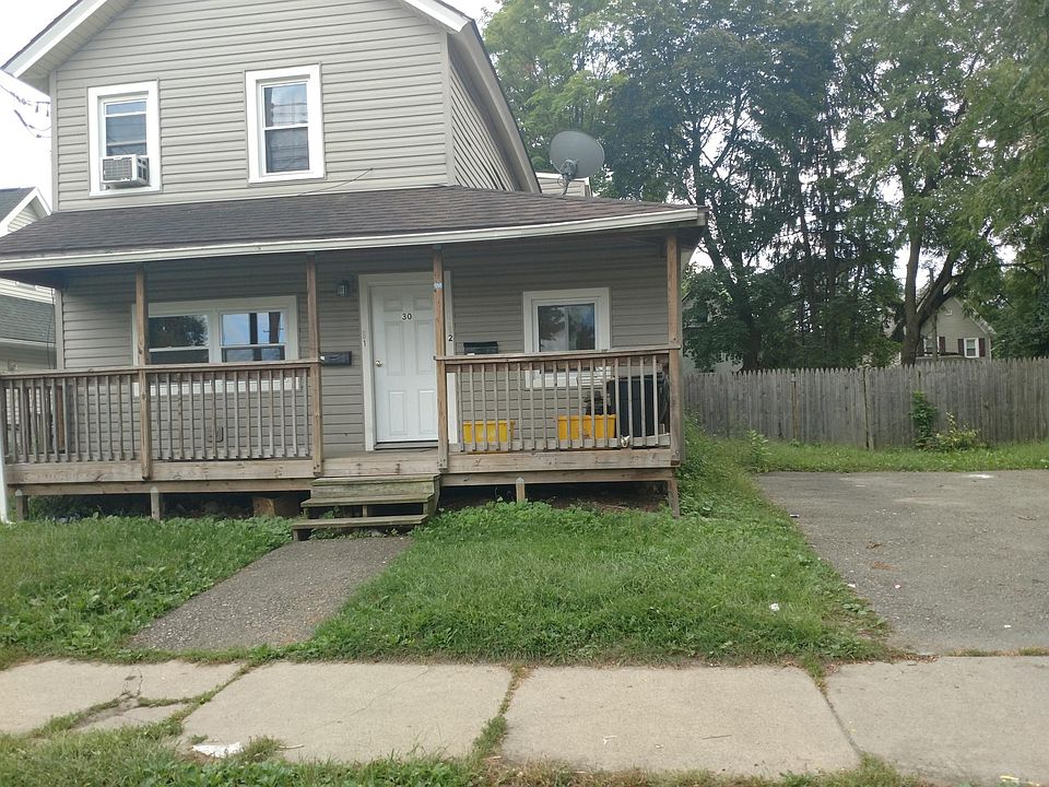 Front View - Bottom Floor Apt.