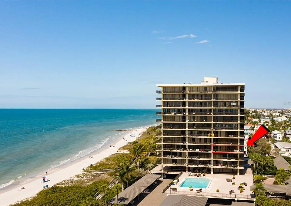 7650 Bayshore Dr #401
