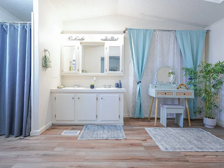 5700 Old Kirtland Hwy #2 — Photo 10