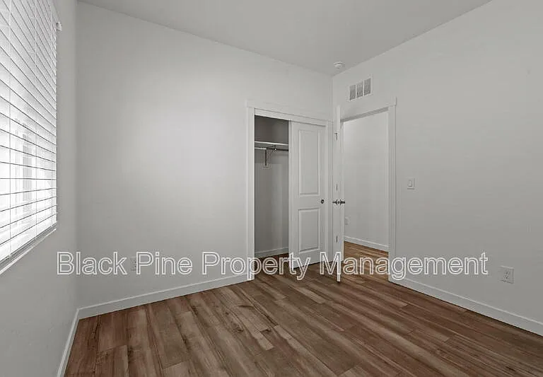 15307 Cloud Crest Ave — Photo 17