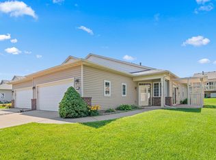 42 Pullman Ave, Saint Paul Park, MN 55071