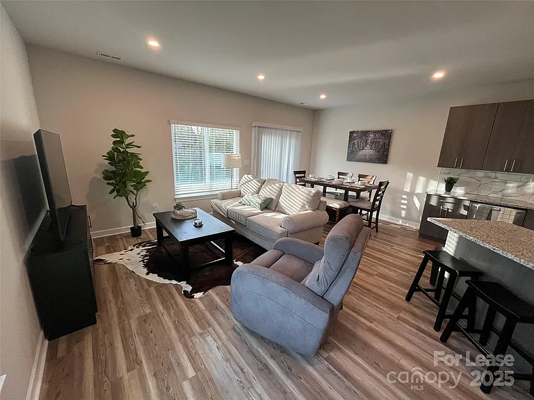 226 S Elm St — Photo 10