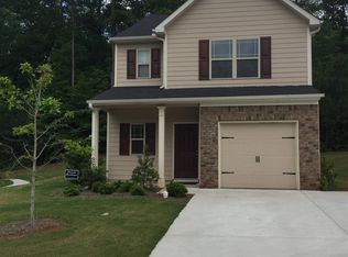 11 Trotter Ct, Newnan, GA 30263