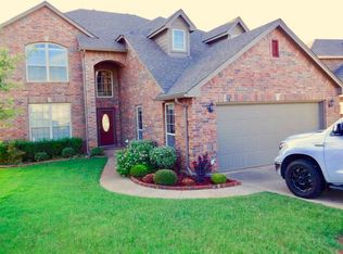 17601 Sunburst Ct, Edmond, OK 73012