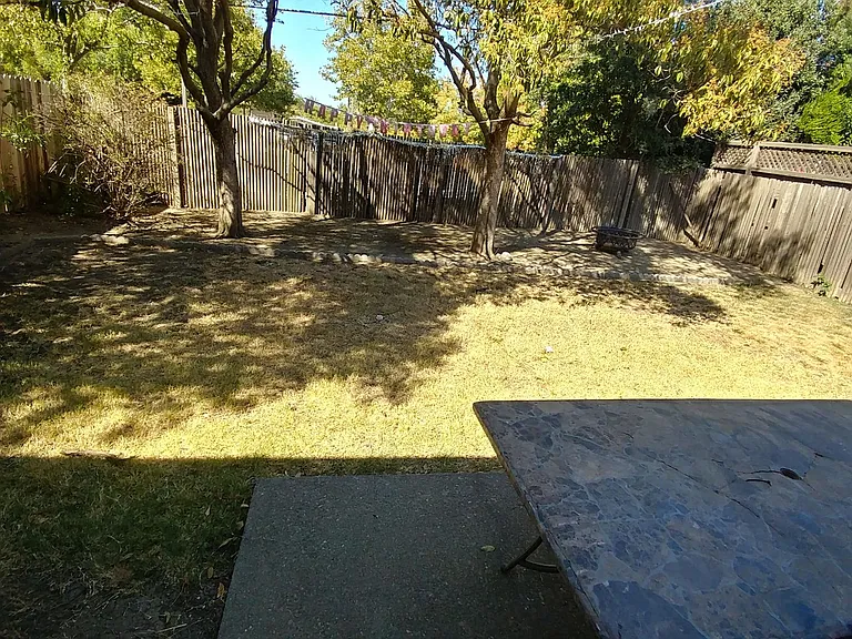 619 Villanova Dr — Photo 7