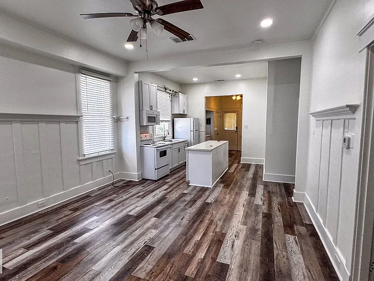 1615 Pine St — Photo 2