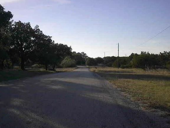 2nd image of 2020 Rohrbuch Rd