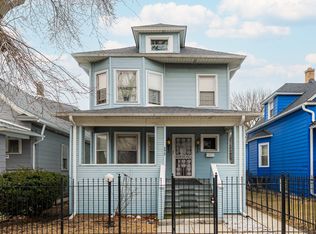 5415 W Augusta Blvd, Chicago, IL 60651