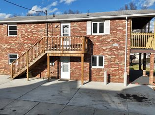 927 Vance Ave Unit A, Coraopolis, PA 15108