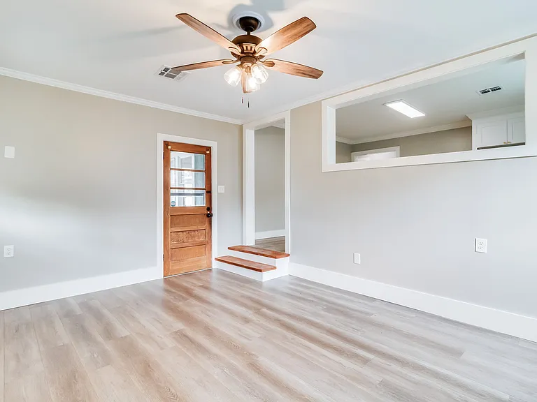 511 Ray Ave #5 — Photo 5