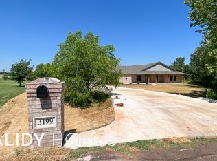 3199 NW 203rd St, Edmond, OK 73012