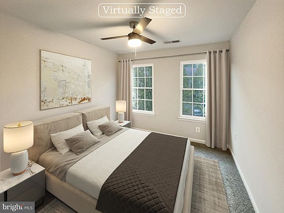 4th image of 18468 Wide Meadow Sq