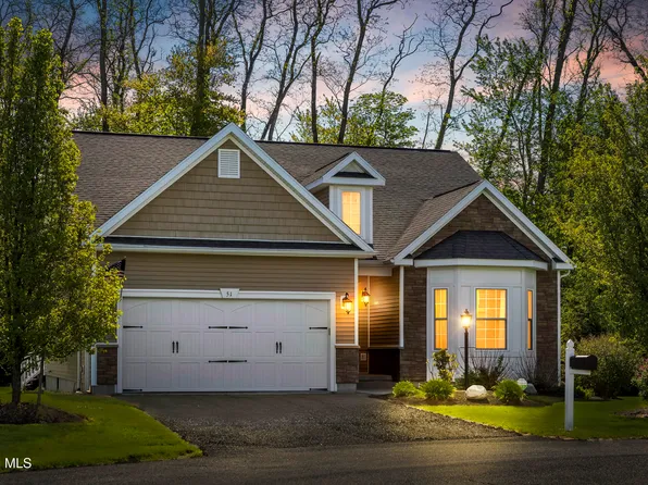 51 Flanders Lane, Albany, NY 12203