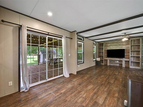 5th image of 13763 Morgan Dr