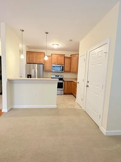 62 Windgate Cir #102 — Photo 12