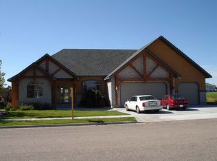 5035 Shadow Creek Dr, Idaho Falls, ID 83401