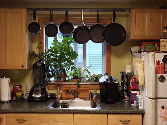 kitchen upstairs