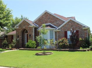 3804 Gillespie Dr, Carrollton, TX 75010