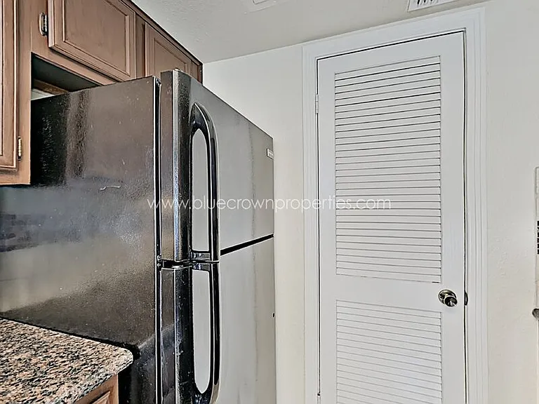 6491 Bordeaux Ave — Photo 7