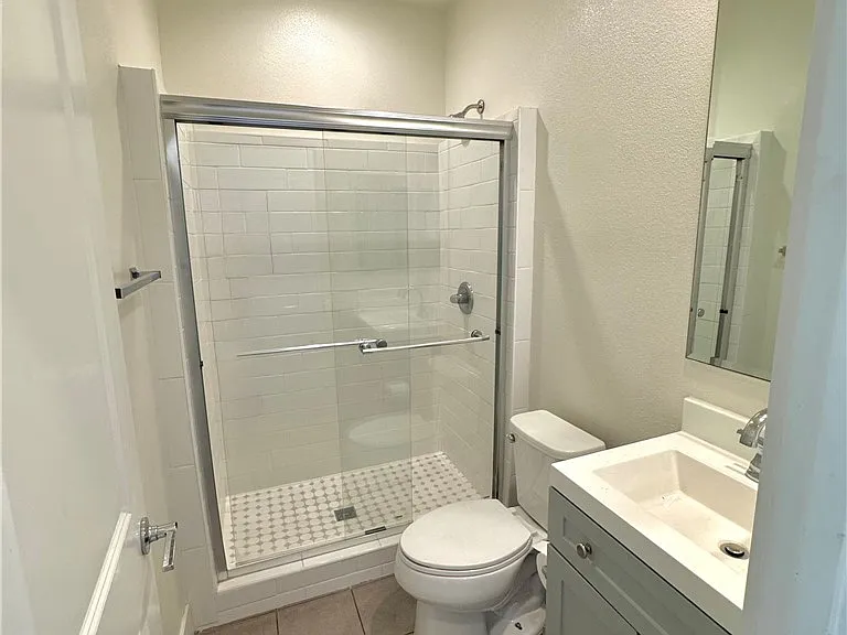 15936 Ellington Way — Photo 11